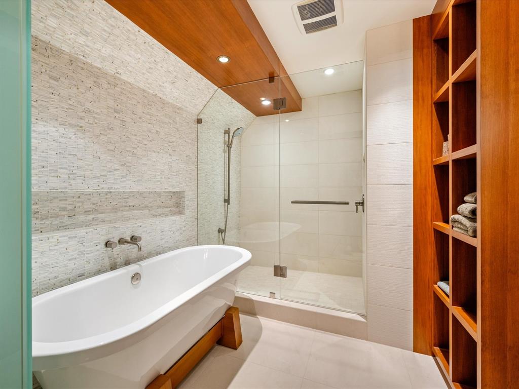 #18 – 4628 Blackcomb Way