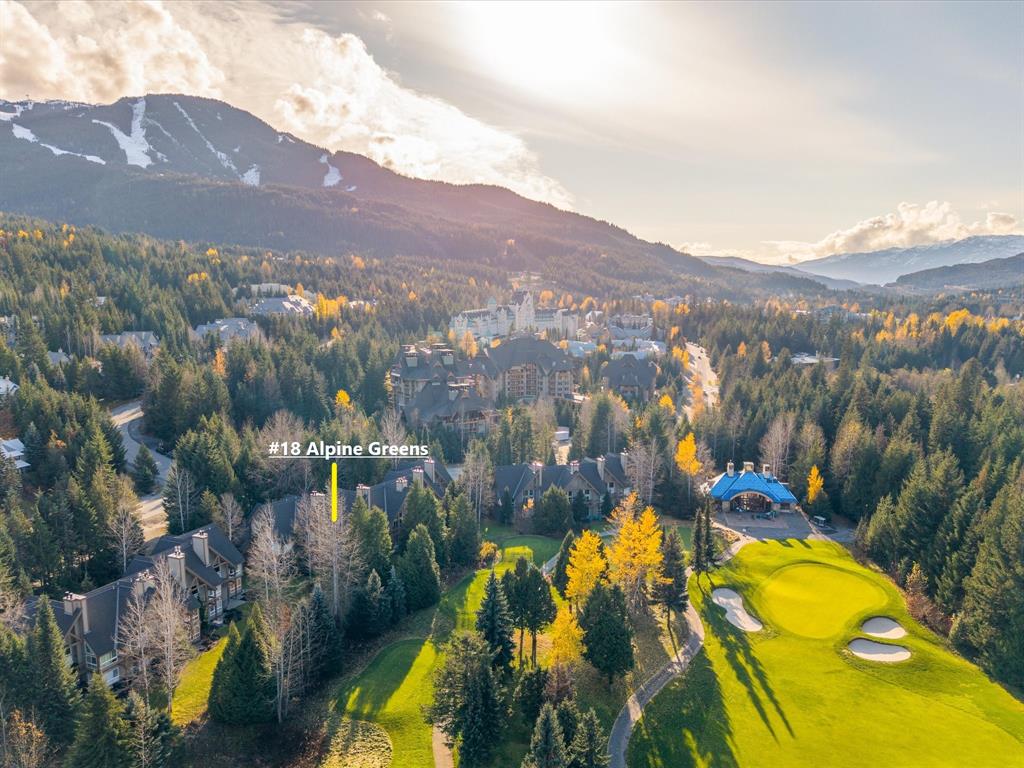 #18 – 4628 Blackcomb Way