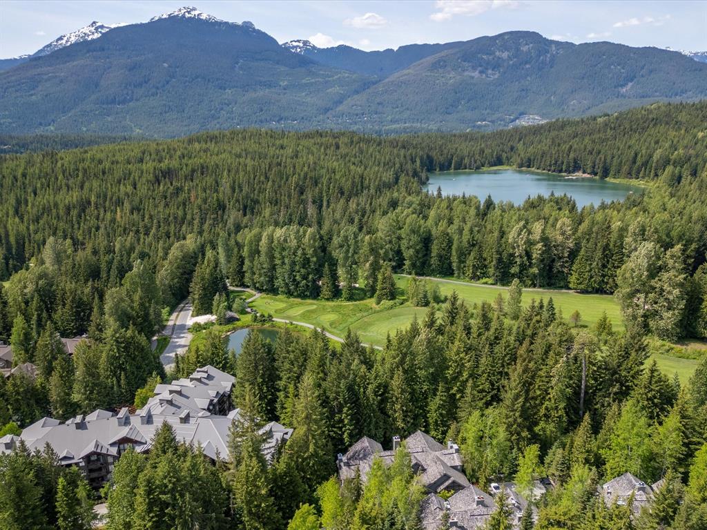 #6 – 4668 Blackcomb Way