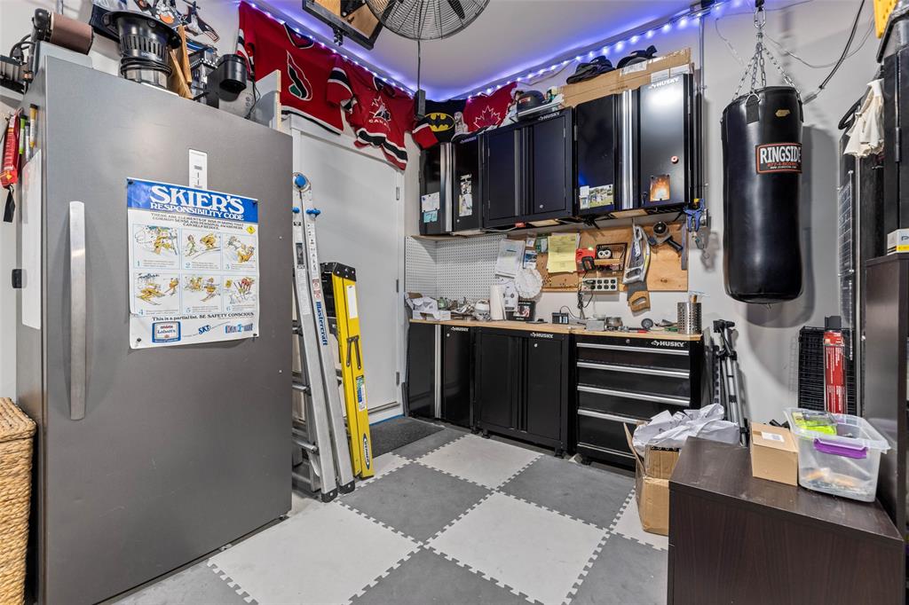 #50 – 4000 Sunstone Way