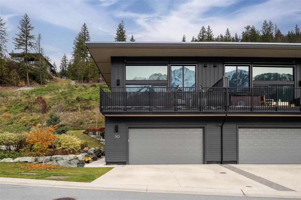 #50 – 4000 Sunstone Way