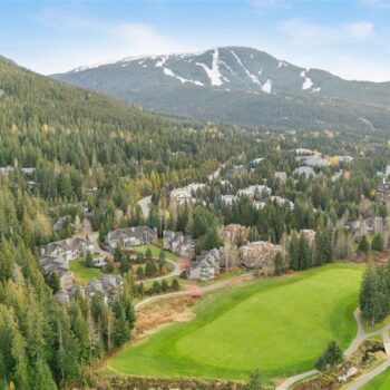 #4 – 4644 Blackcomb Way