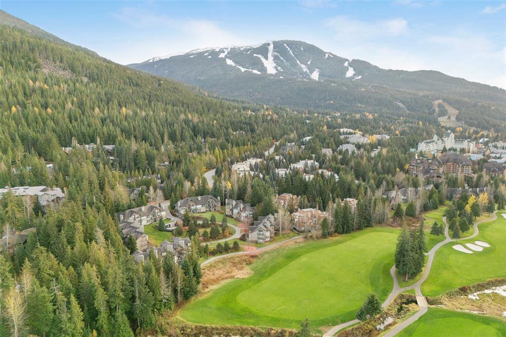 #4 – 4644 Blackcomb Way