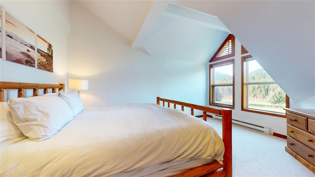 #4 – 4644 Blackcomb Way