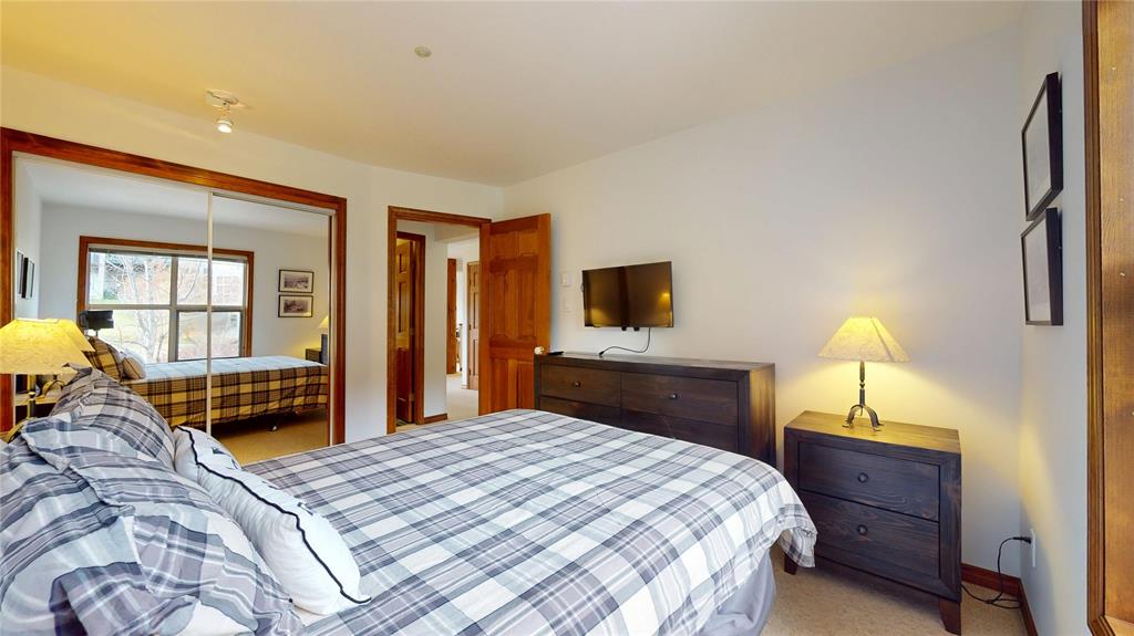 #4 – 4644 Blackcomb Way