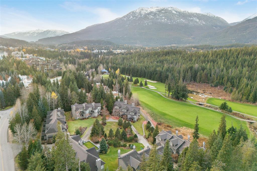 #4 – 4644 Blackcomb Way