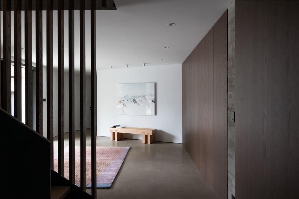 3565 Falcon Crescent