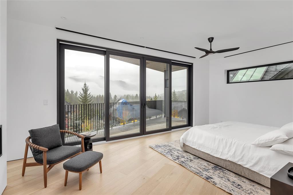 3565 Falcon Crescent