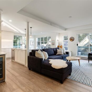 #209 – 4865 Painted Cliff Road