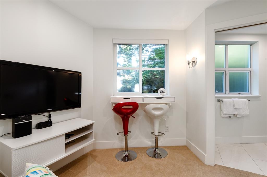 #209 – 4865 Painted Cliff Road