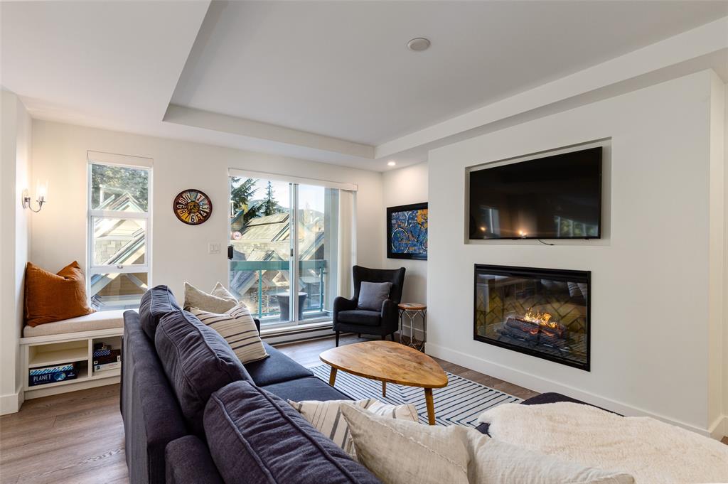 #209 – 4865 Painted Cliff Road