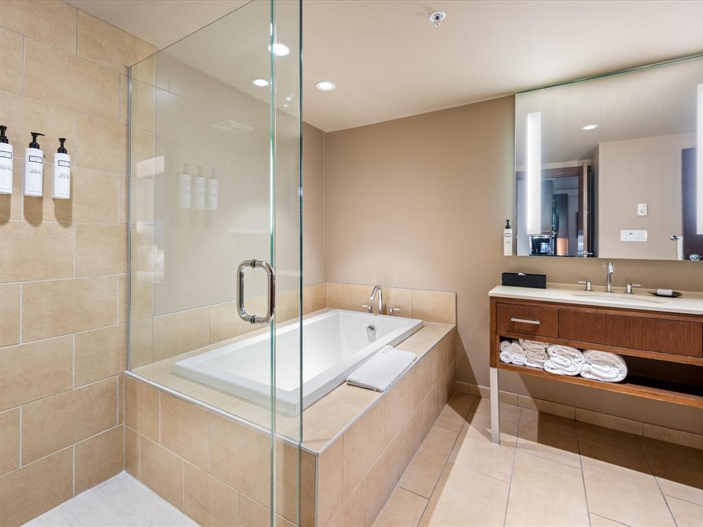 #106A – 2020 London Lane