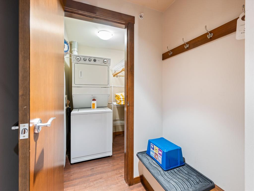 #106A – 2020 London Lane