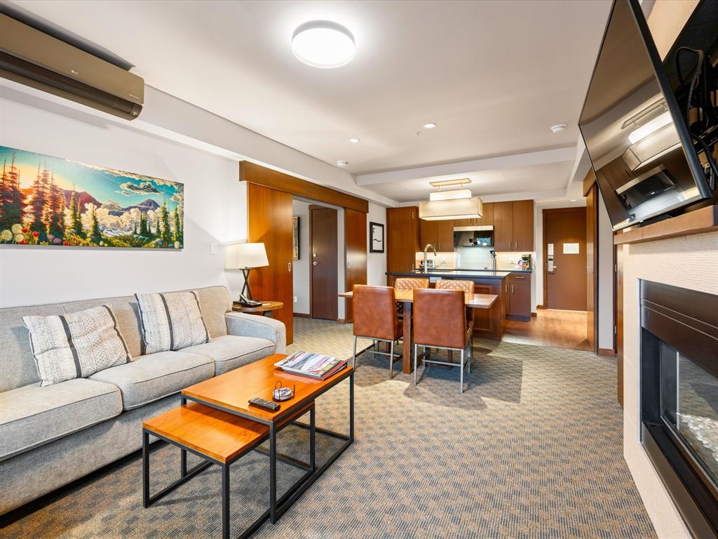 #106A – 2020 London Lane