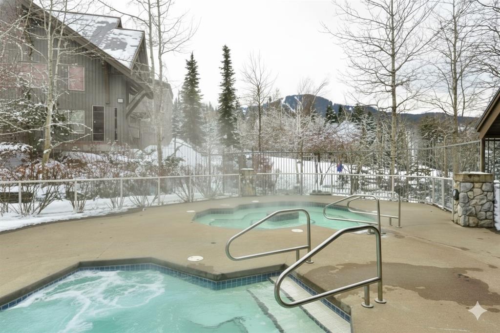 #243 – 4800 Spearhead Drive