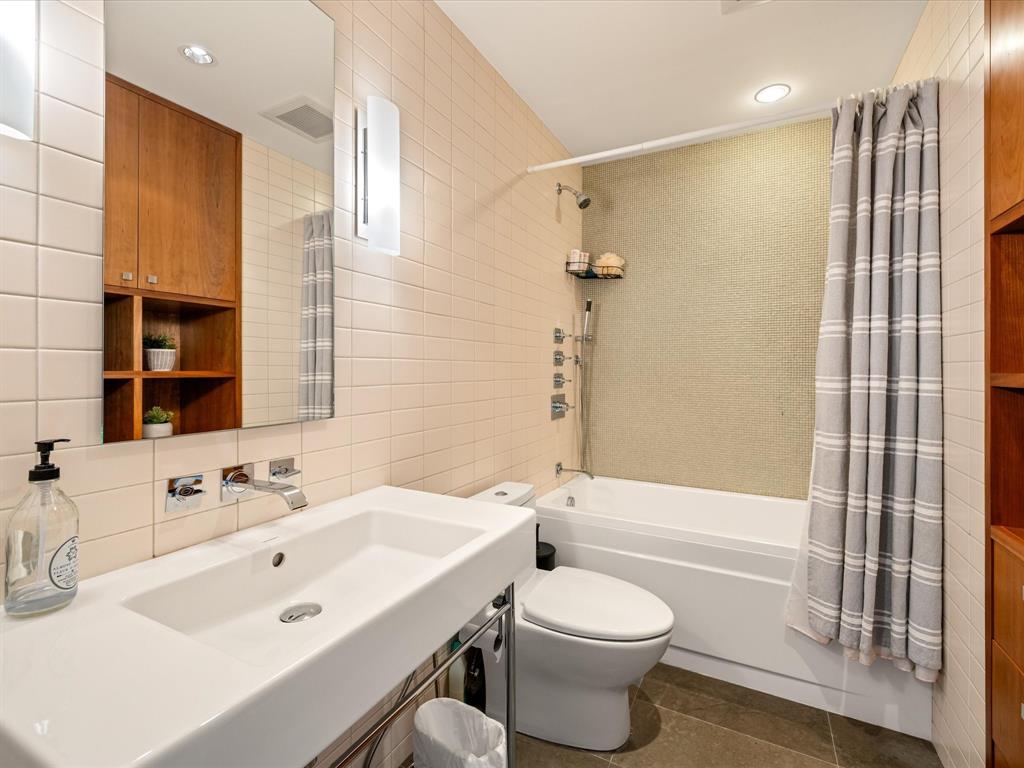 #20 – 2301 Taluswood Place