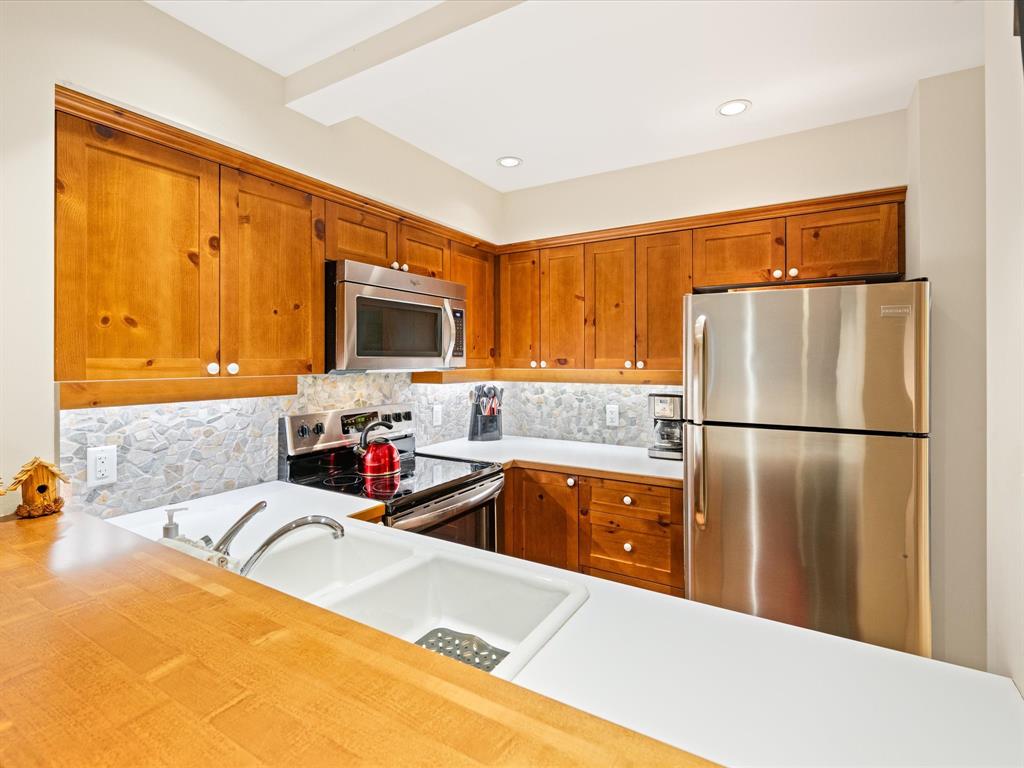 #24 – 4661 Blackcomb Way