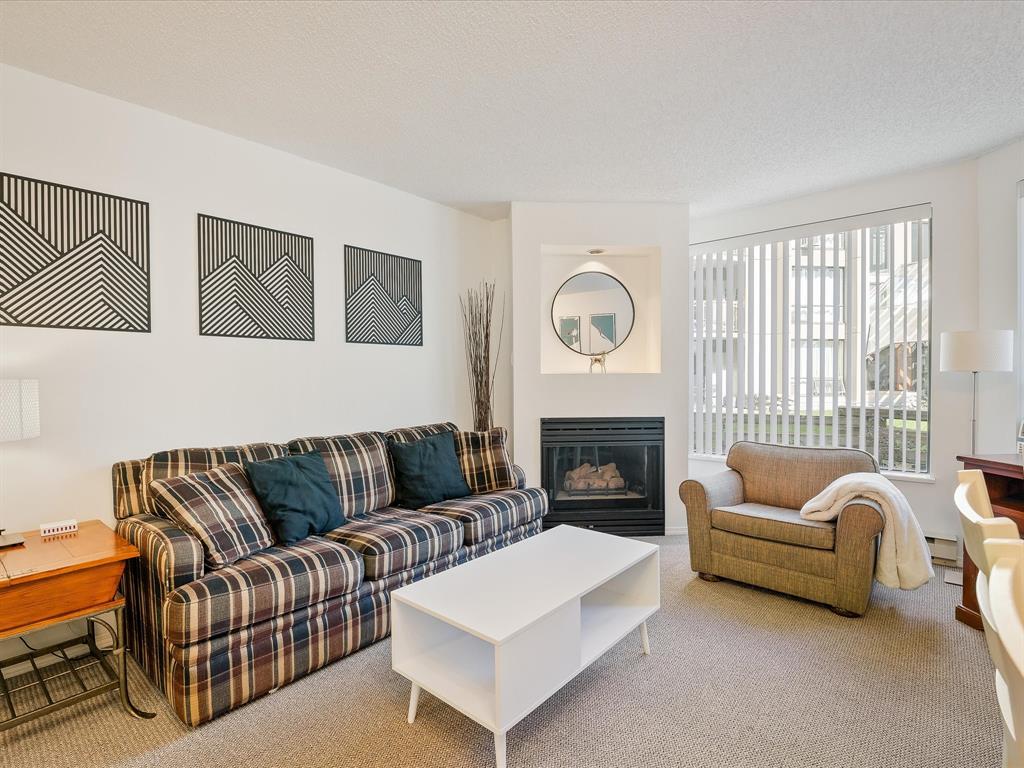 #220 – 4809 Spearhead Drive