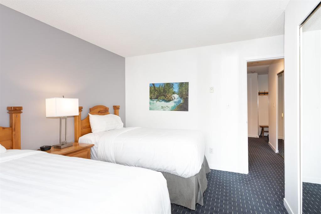 #117 – 2050 Lake Placid Week 51 Road