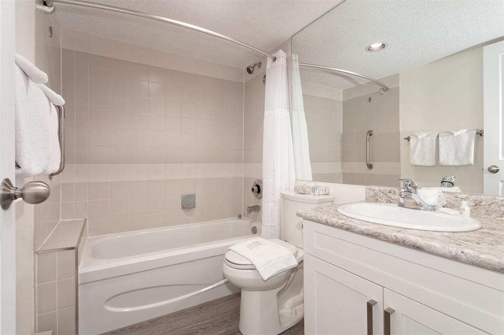 #117 – 2050 Lake Placid Week 51 Road