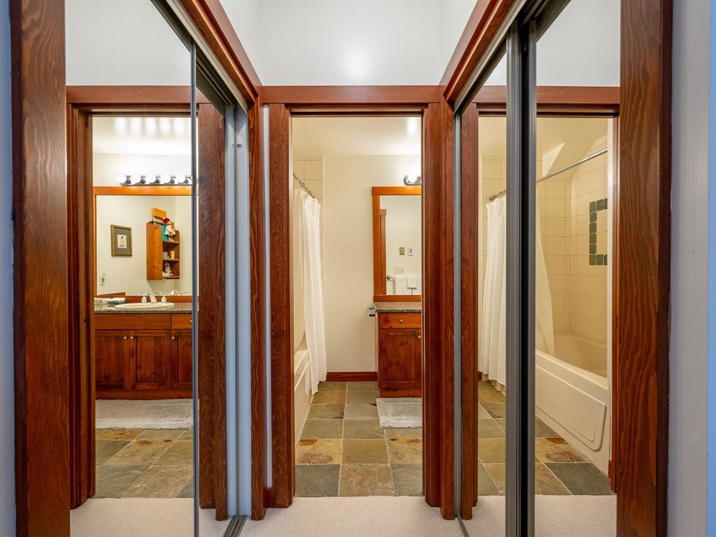 #25 – 2301 Taluswood Place