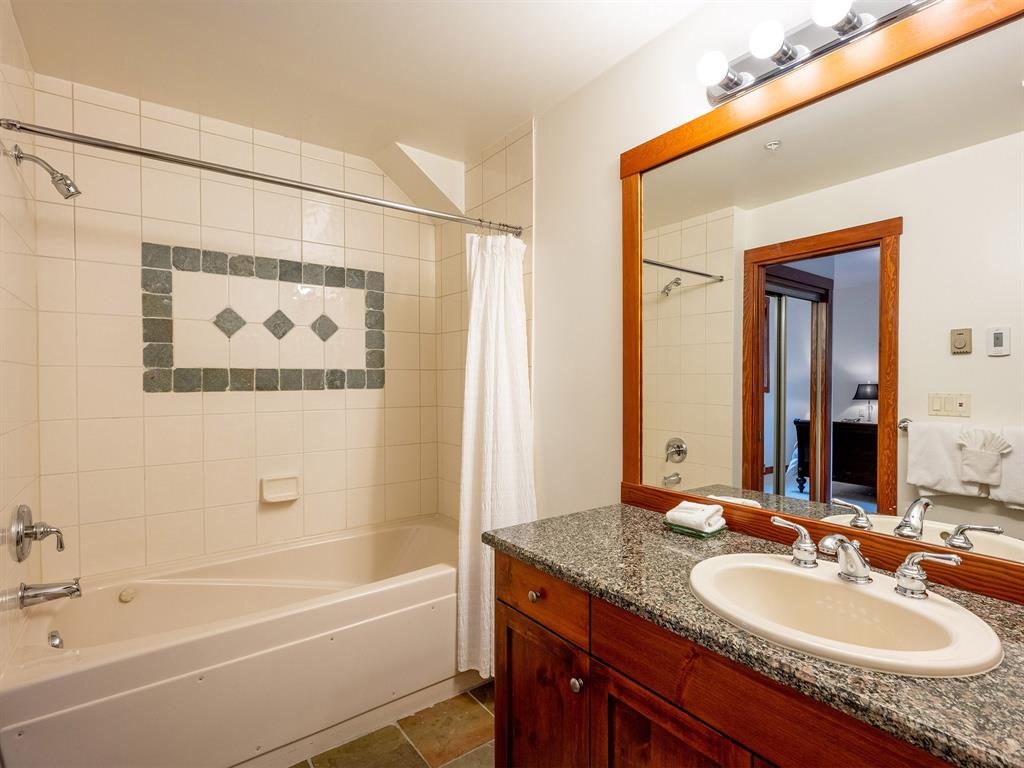 #25 – 2301 Taluswood Place