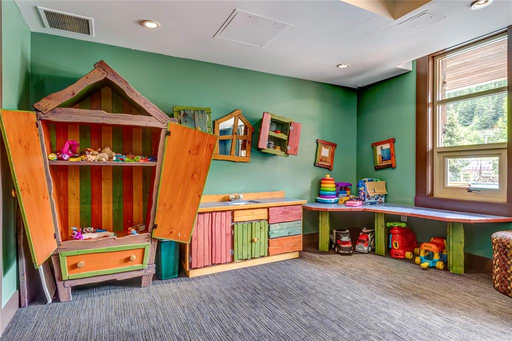 #521D – 2036 London Lane