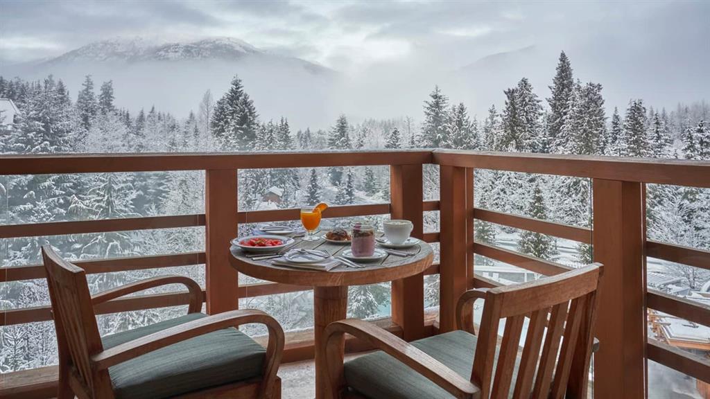 #324 – 4591 Blackcomb Way