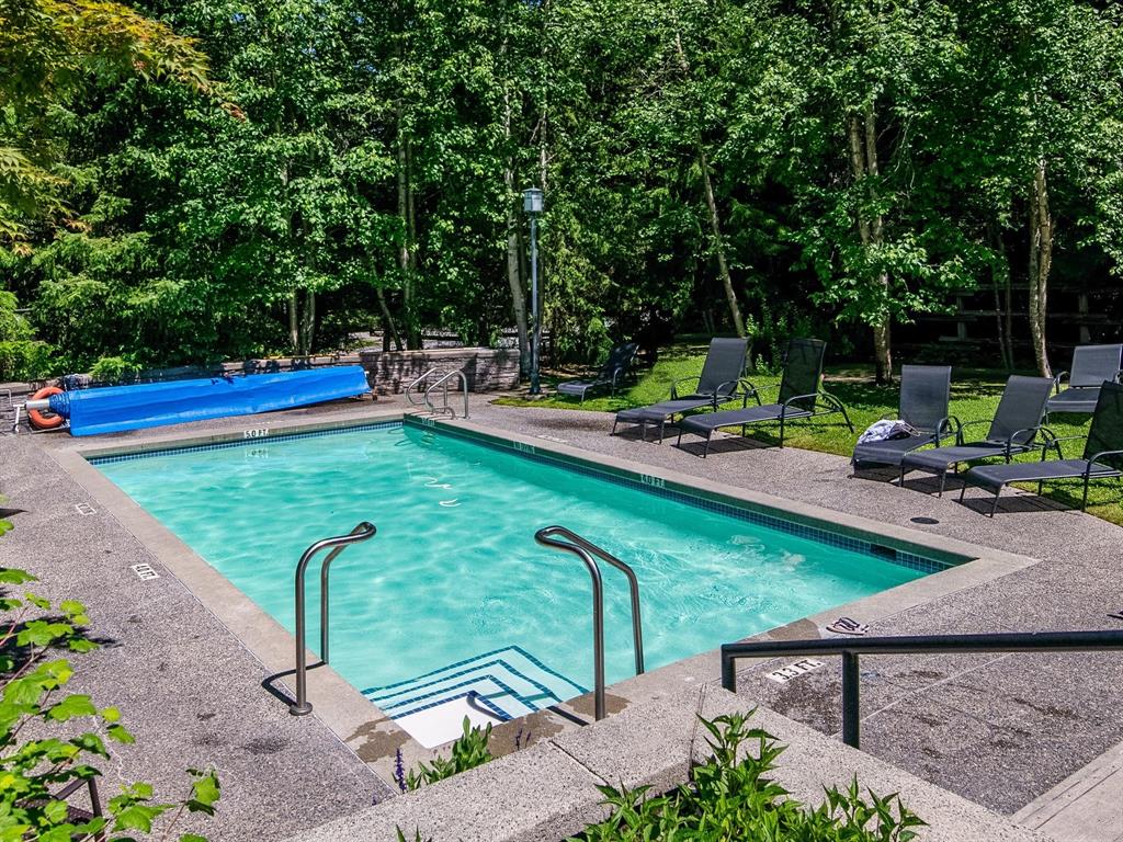 #412G3 – 4653 Blackcomb Way