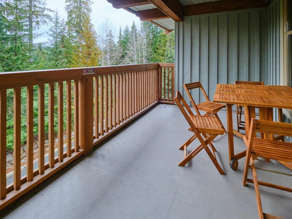 #412G3 – 4653 Blackcomb Way