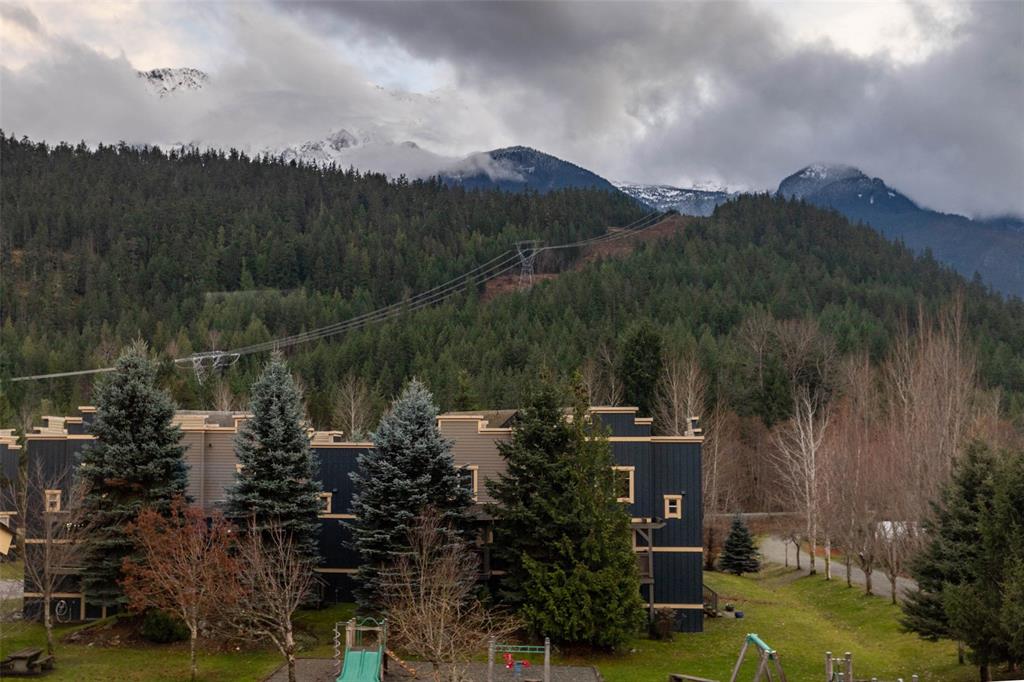 #12 – 1442 Vine Road