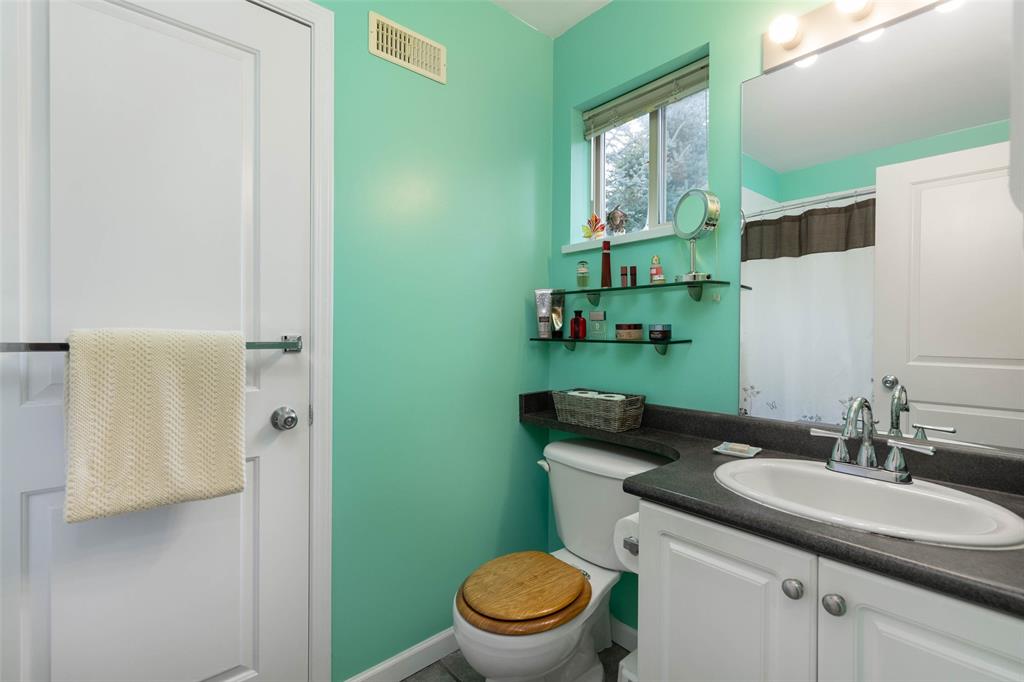 #12 – 1442 Vine Road