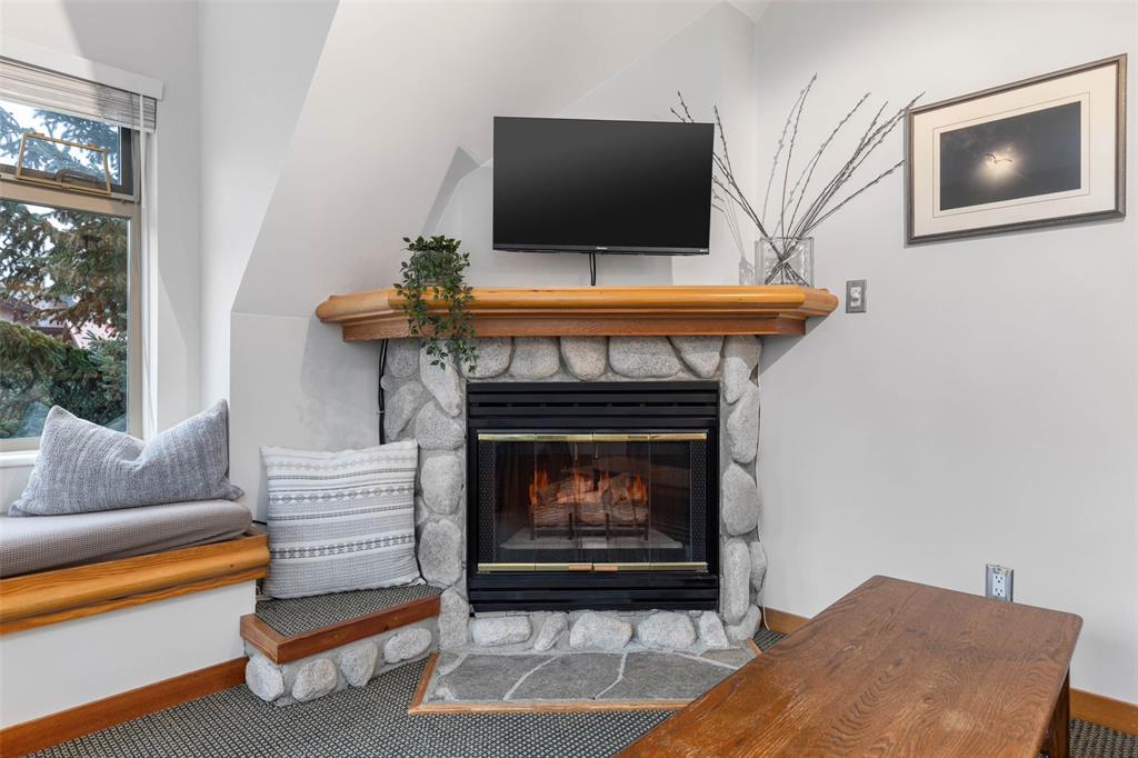 #217 – 2050 Lake Placid Road