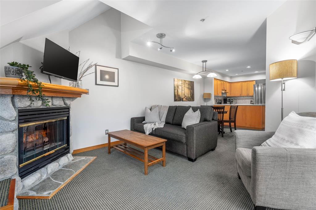 #217 – 2050 Lake Placid Road