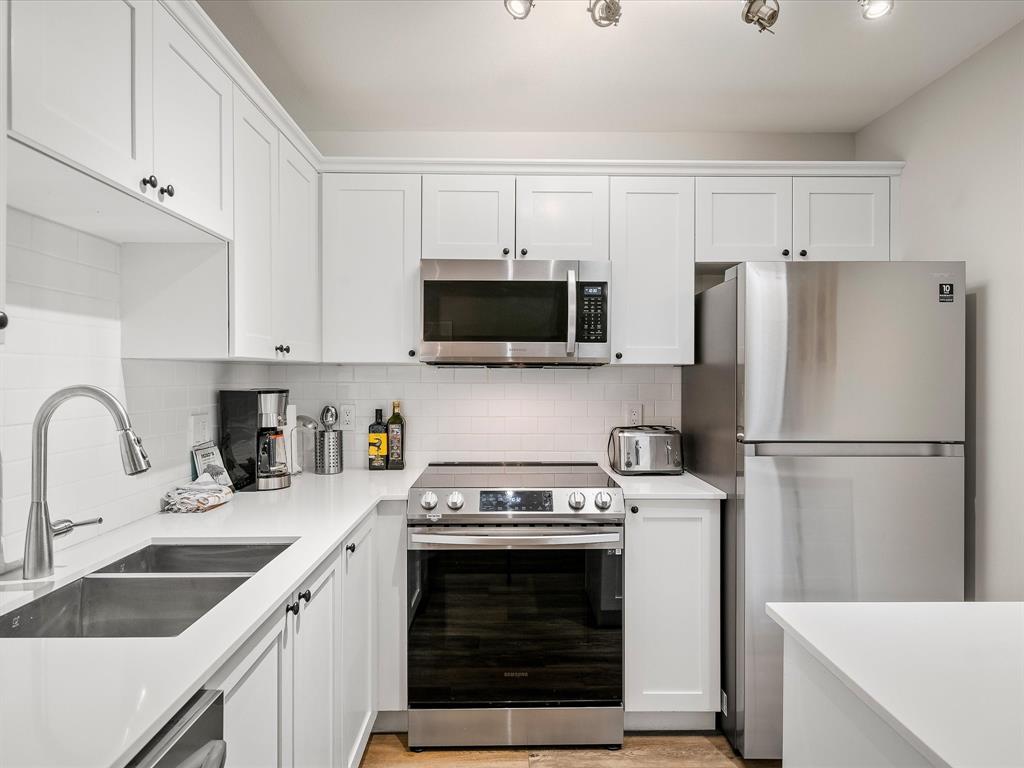 #7 – 4385 Northlands Boulevard