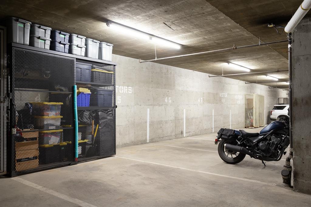 #3 – 4725 Spearhead Drive