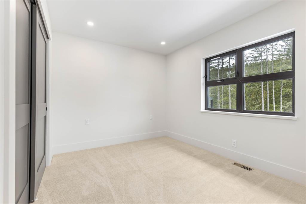 1730 River Run Place