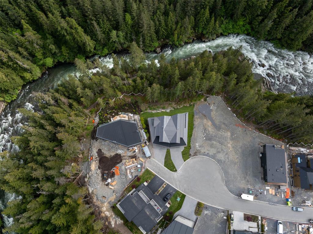 1730 River Run Place