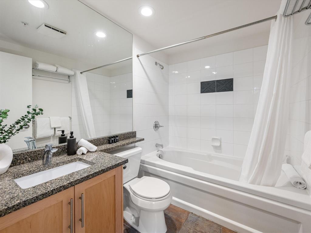 #205 – 4338 Main Street