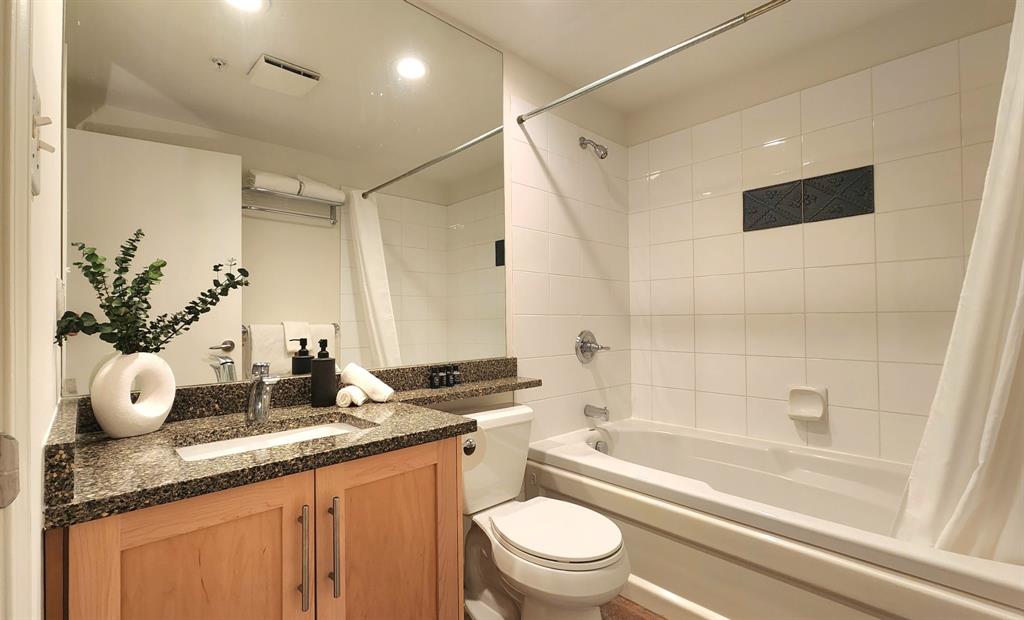 #205 – 4338 Main Street