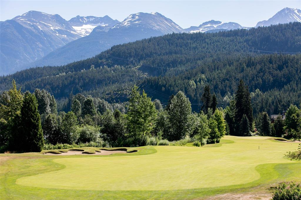 #210 – 8080 Nicklaus North Boulevard