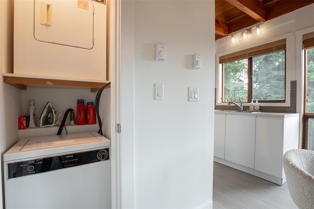 #206 – 6117 Eagle Drive