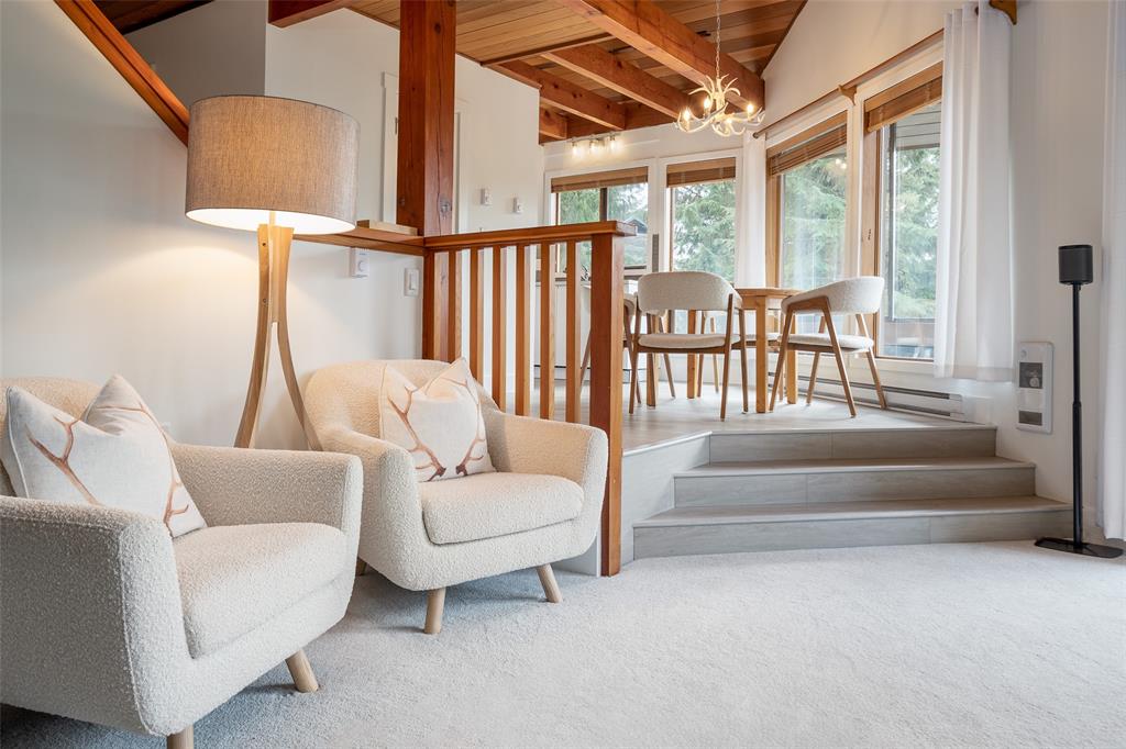 #206 – 6117 Eagle Drive