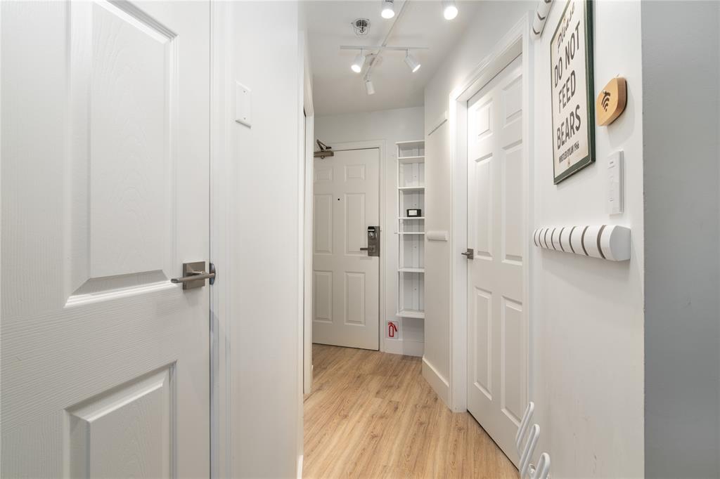 #204 – 4360 Lorimer Road