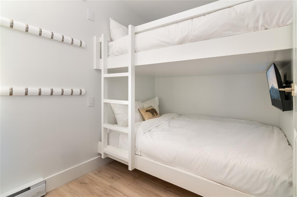 #204 – 4360 Lorimer Road