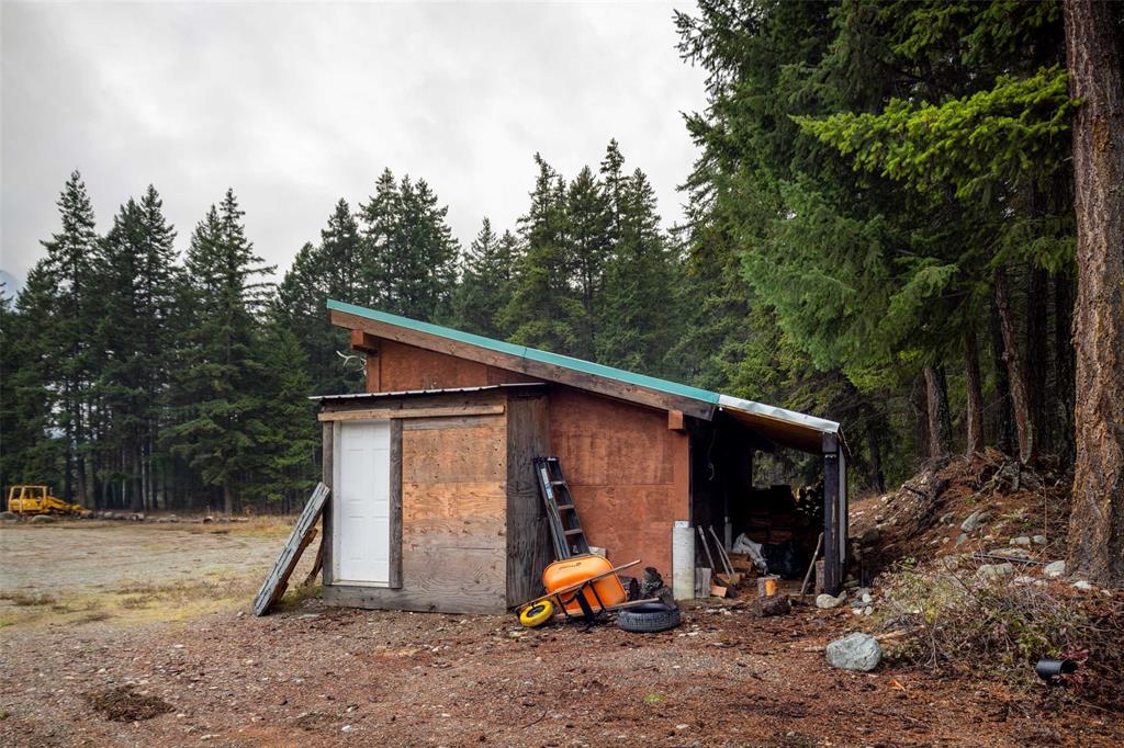 3492 Blackwater Road