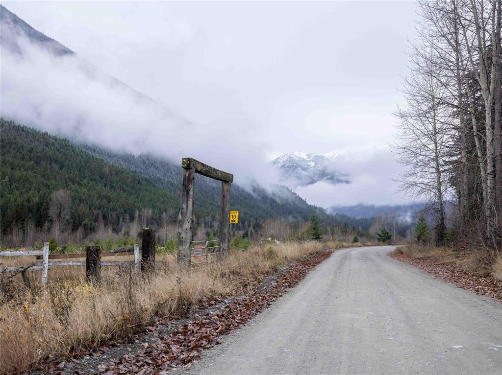 2690 Blackwater Road