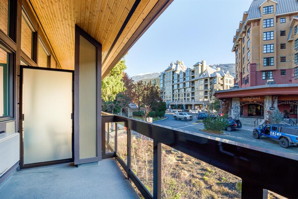 #210 – 4420 Sundial Place