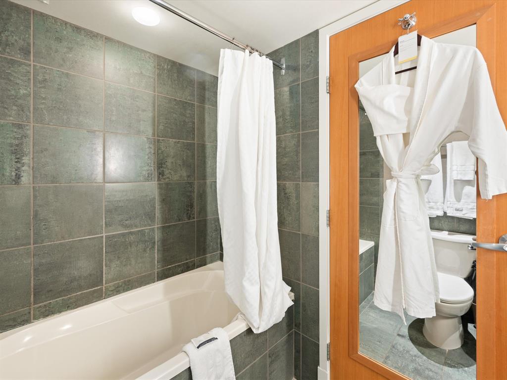 #516 – 4090 Whistler Way