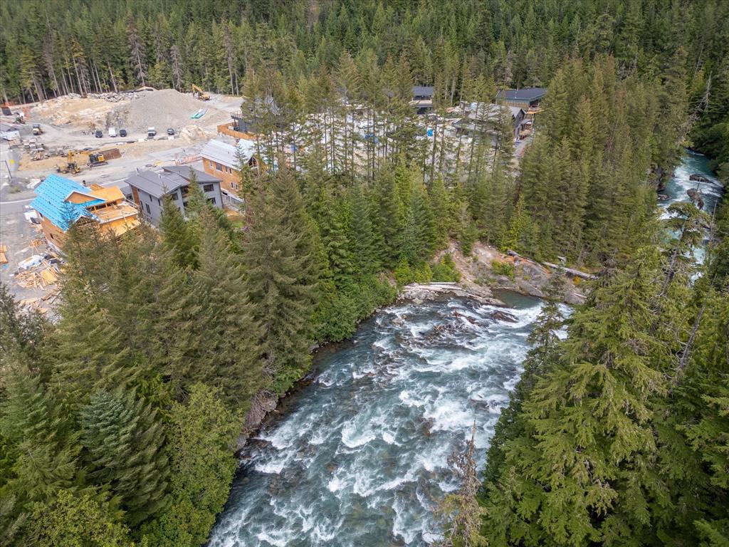 1710 River Run Place